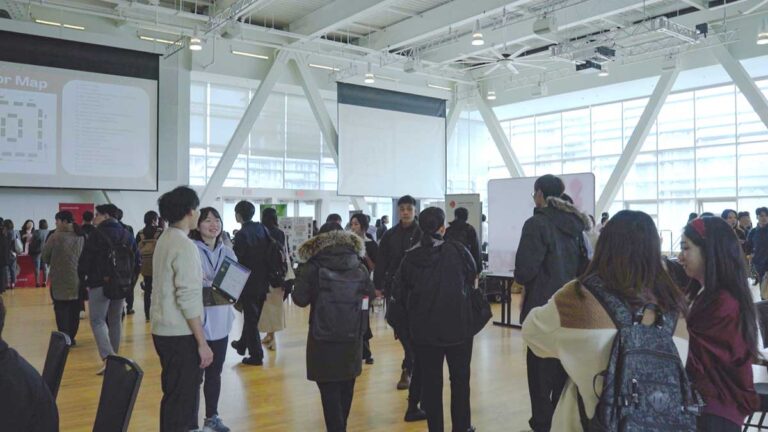 カナダと日本の学生を繋ぐ企業紹介イベントに約300名が参加(日加トゥデイ掲載）